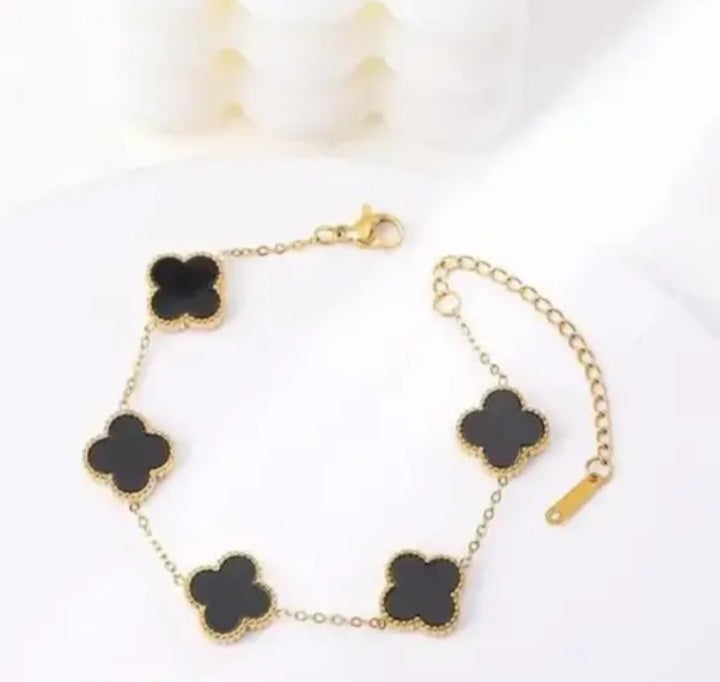 Clover anti Tarnish Steel Gold Korean Black Stylish Bracelet